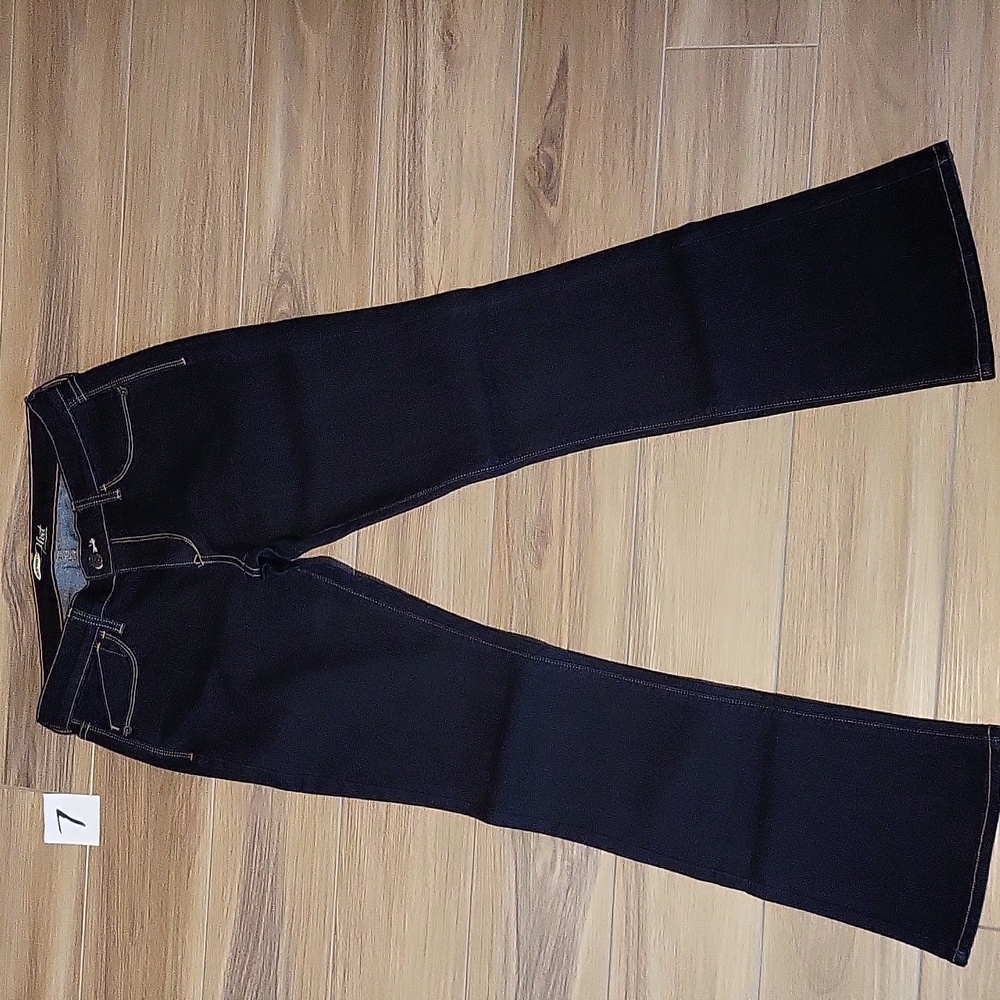 Old Navy The Flirt Size 4 Regular Dark Blue
